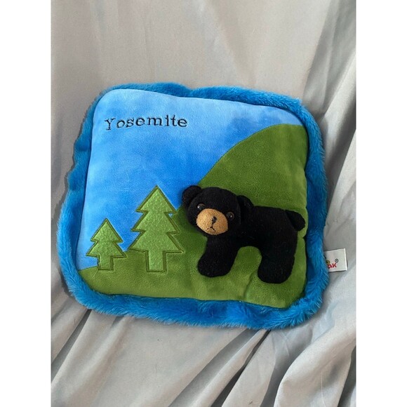 Unipak Plush Toys Blue Pillow 3D Bear Yosemite Mountain Log Cabin Decor 11x12in - Picture 1 of 7